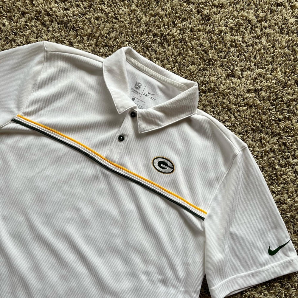 Nike Green Bay Packers Embroidered Polo Shirt On Field Mens Size Medium